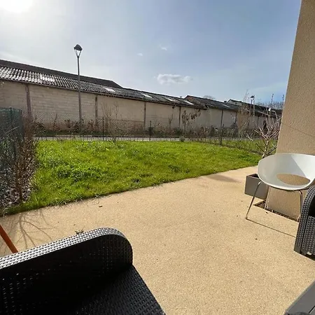 L'inoubliable T2 Jardin Centre Senlis Et Parking Privatif 公寓 *